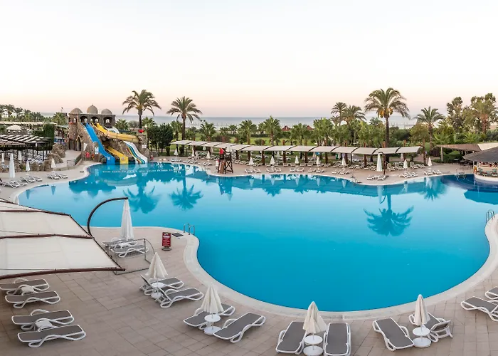 Club Felicia Village 5*